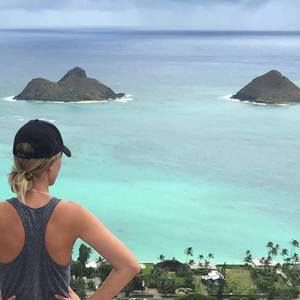 Meet your Posher, Piera